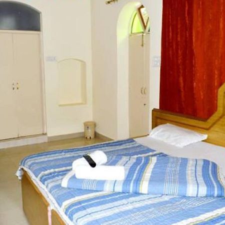 Hotel Bhajgovindam Haridwār Habitación foto