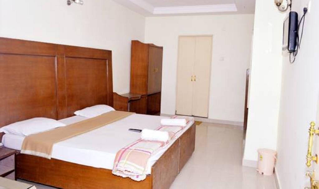 Hotel Bhajgovindam Haridwār Habitación foto