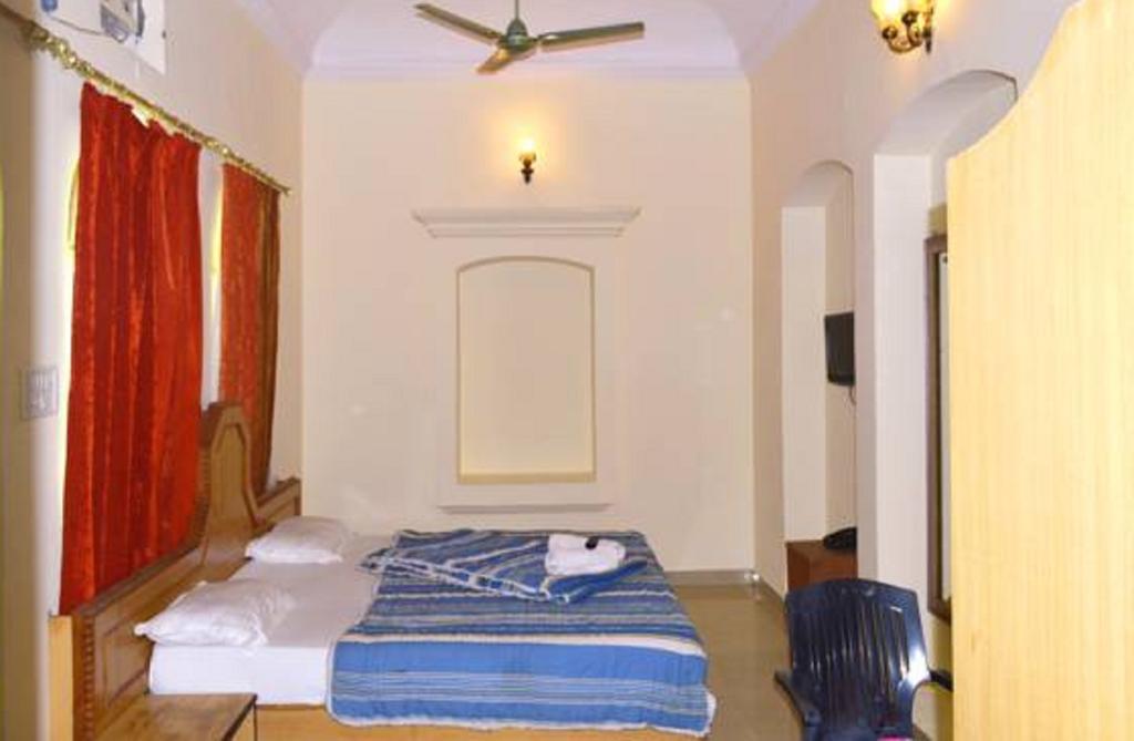 Hotel Bhajgovindam Haridwār Habitación foto