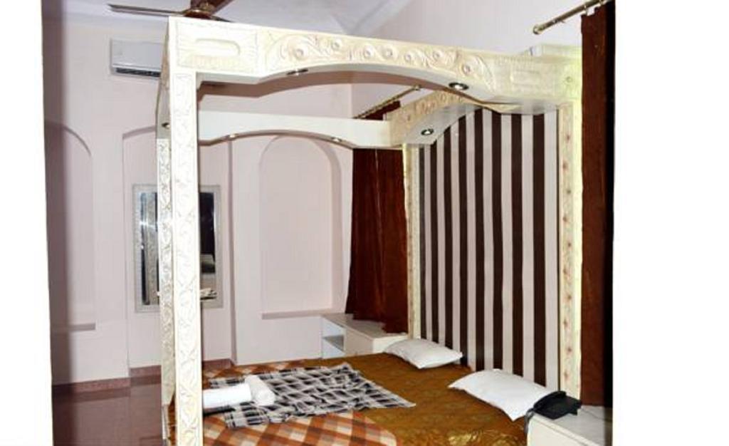 Hotel Bhajgovindam Haridwār Habitación foto